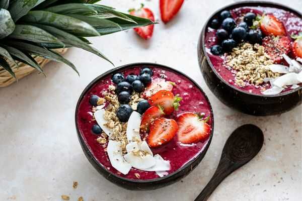 smoothie bowl przepisy na smoothie z owocami