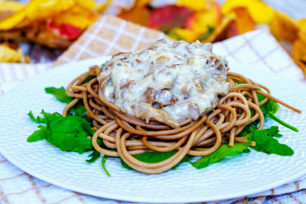 spaghetti grzybowe przepis