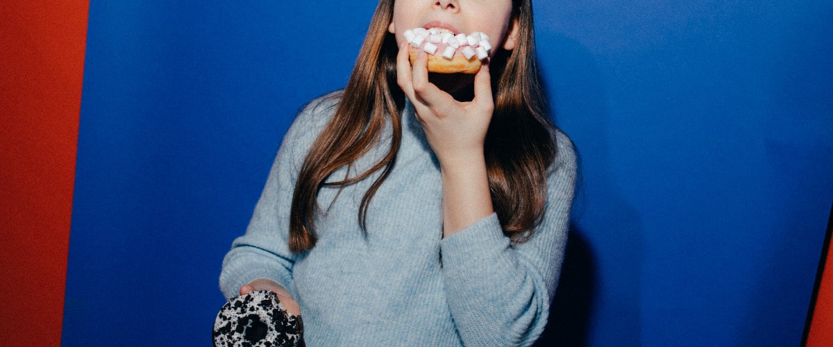 Самые распространенные ошибки при похудении - Поедание пончиков