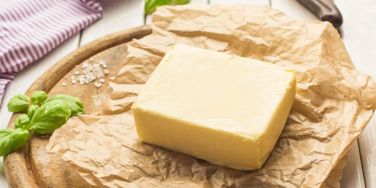 Dieta optymalna bazuje na wysokotłuszczowych produktach odzwierzęcych, takich jak masło.