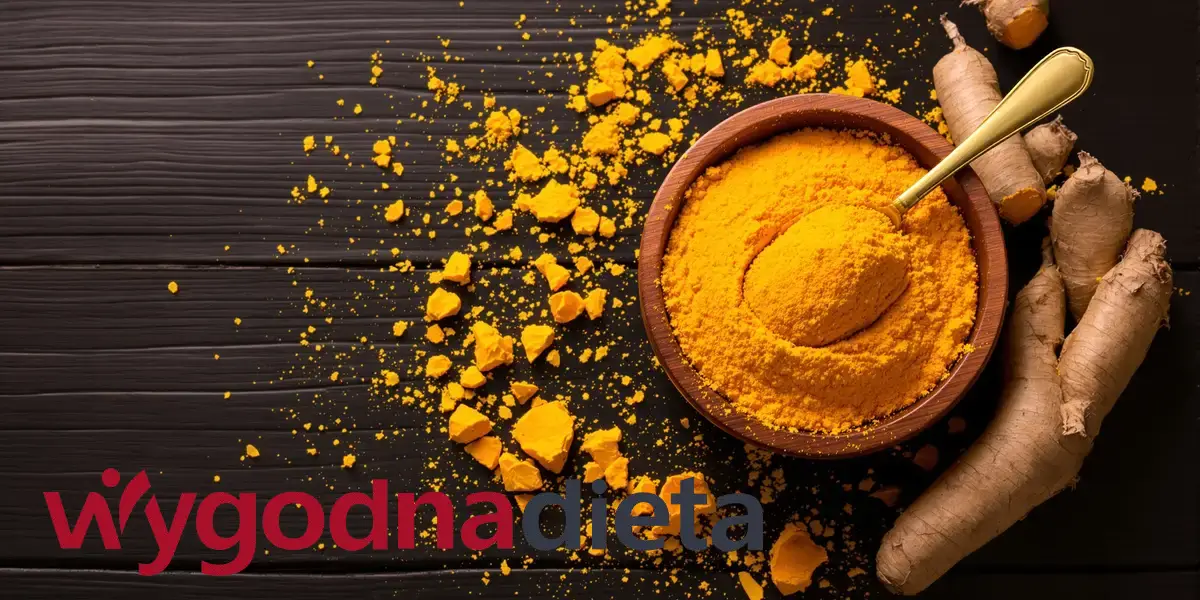 przyprawa kurkuma w proszku i korzeniu