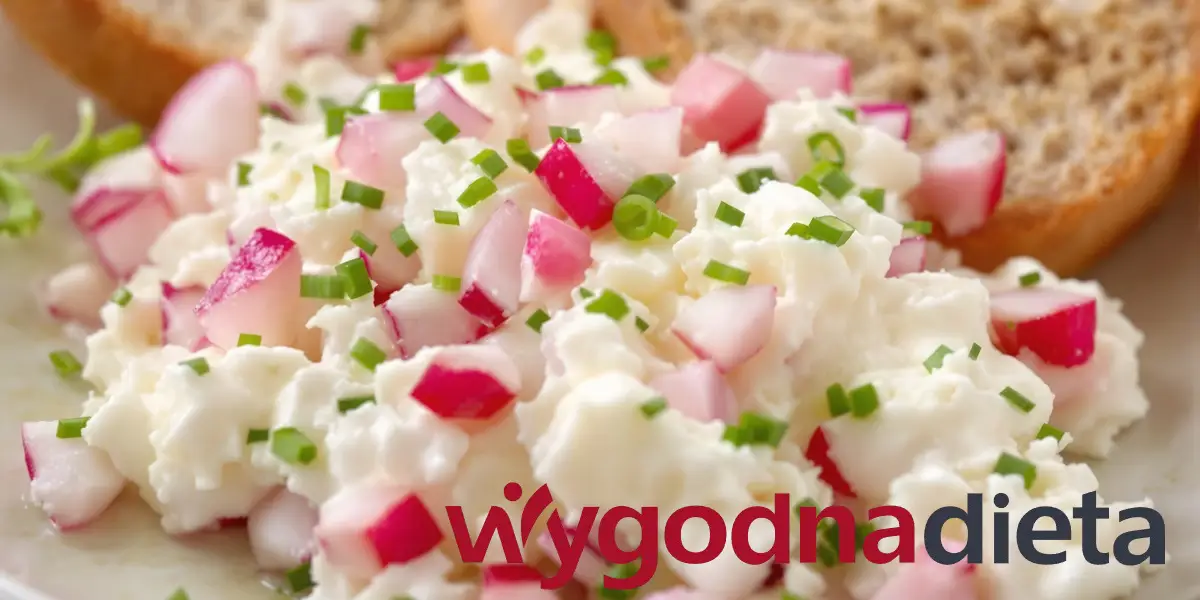 twarożek z rzodkiewką i szczypiorkiem