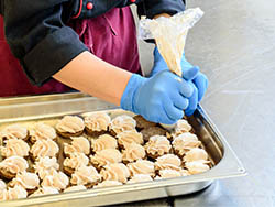 Preparation of dietary cookies